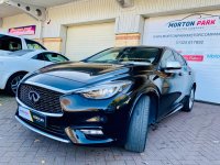 INFINITI Q30