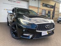 INFINITI Q30