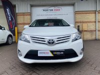 TOYOTA AVENSIS