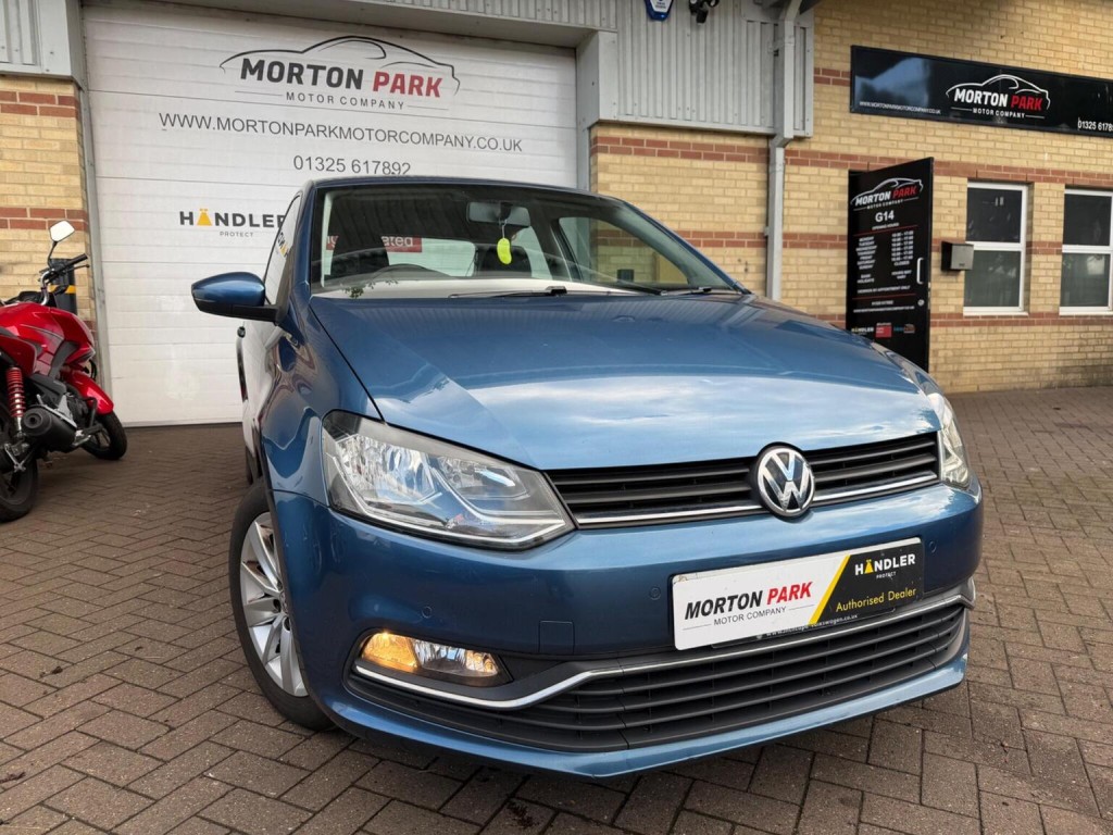 2015 Volkswagen POLO